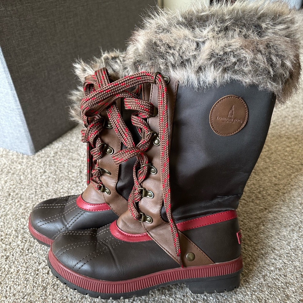 Winter boots - size 7 - London fog